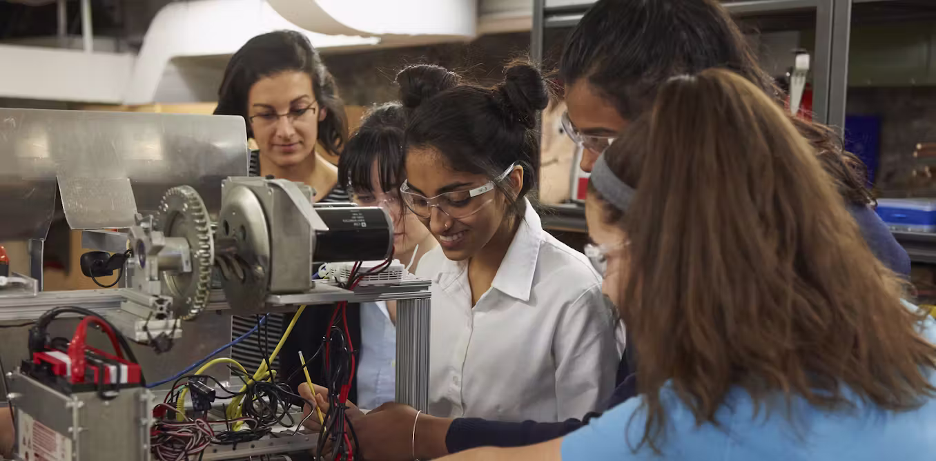 Women in STEM face challenges and underrepresentation – this course gives them tools to succeed