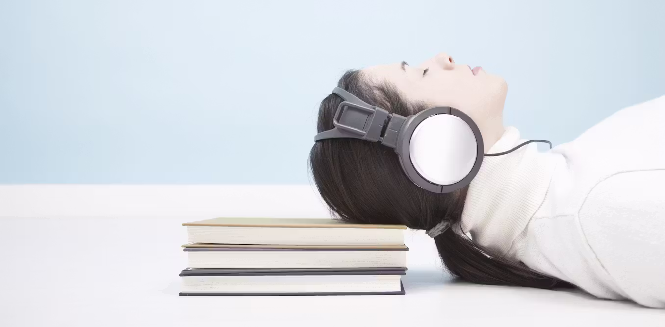 Many students listen to music to focus and stay motivated while they study – but it doesn’t always help